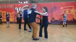 Давай потанцуем бейсик? - давай! )))