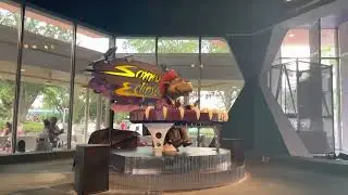 Sonny eclipse sings Space Angels (Cosmic rays starlight cafe @ Walt Disney world)