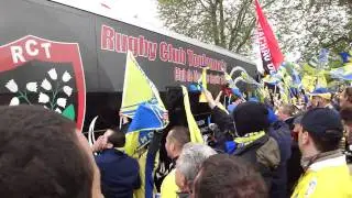 Toulon vs ASM : arrivée du bus de Toulon (15/05/2010)