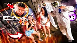 FÃS MALUCA DO RENATO INVADIRAM SEDUZIRAM OS CAPANGAS DO CONTEINER PARA ROUBAR O CARRO !!!