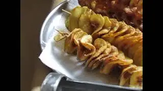 картофель спиралькой  домашний вариант ! экономим масло !