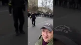 Коллектив Николаевской Патрульной полиции посылает пламенный привет путинским фашистским оккупантам