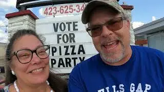 Milanos Pizza and Italian Restaurant in Newport TN. Dinner Review!!! BEST ITALIAN FOOD in East TN???
