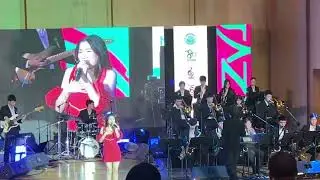 Natalie Cole - Orange Coloured Sky covered by the Jazz Big Band of Horwang School, Bangkok