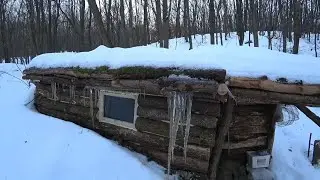Dugout in the forest on the river bank. I'm building a shelter. Seven months in one video.