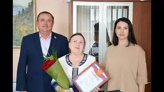 ДЛЯ  ВАС  ПОЁТ ЕЛИЗАВЕТА ПУГЛИЙ