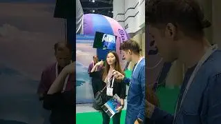 Visiting @fulldome.pro hot air balloon simulator at #iaapaexpo 🎈