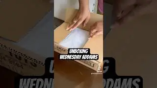 Unboxing Wednesday Addams in time for Halloween #unboxingtoys #wednesdayaddam #unboxingvideo