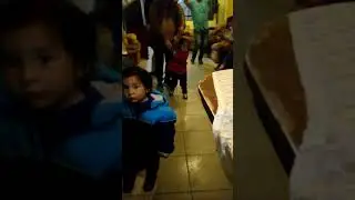 Marely bailando x el cumple de su mamá neydy