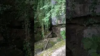 Yedi Değirmenler Tabiat Parkında suyun çıktığı mağaranın girişi #mağara #espiye #giresun