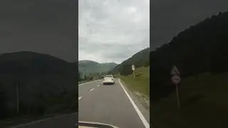 У меня из окна видно вот такие горы.