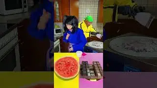 Ice cream challenge! Strawberry vs blueberry cake #Shorts