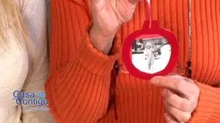 Christmas Tree Baubles with Family Portraits