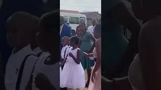 ubukwe bw'umunyamakuru Ismael Mwanafunzi Reba video bwari bwiza cyane