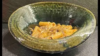 Pasta med tomat- och basilikaolja