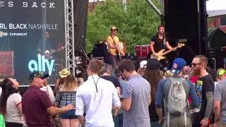 Travis Denning 