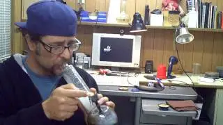 Smoking Bong Hits With Cops Everywhere