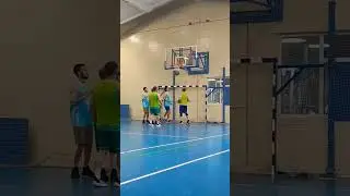 Опять всех обыграл 