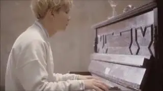 BTS SUGA PLAYING I NEED U (PIANO VER.)  1 HOUR VERSION/ 1 HORA/ 1 시간