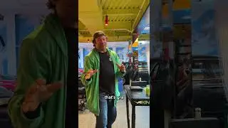Devon Larratt showing Grandmaster move to Engin Terzi