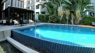 Swimming pool of The Silver Palm Wellness Resort, Bangkok