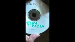 podarunek od wpierdalacza!! i aksamitnego też