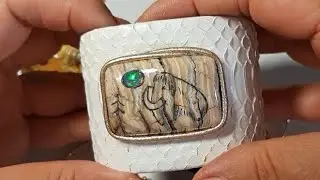 Браслет из зуба мамонта и опала#amber #handmade #jewellery #творчество #halloween #украшения #бивень