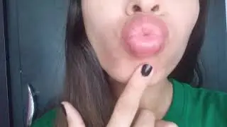Latina Slurp ASMR Relaxation Spit Painting