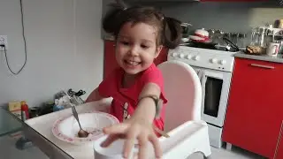 VLOG: КУШАЕМ ПЕЧЕНЬЕ! СТРЯПАЕМ ЛЕПЕШКИ ВЕЧЕРОМ!