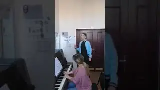 Саша на уроке