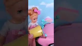 Elsie and Annie Learn How to Save Up Money💰 