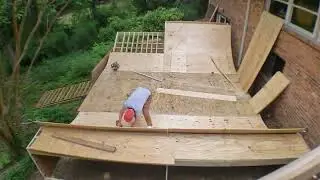 30s timelapse of building my dream backyard skateboarding mini ramp by myself