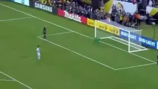 Onde foi parar o pênalti perdido pelo Messi