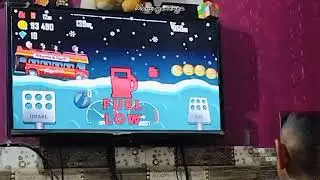 Playing Hill Climb Racing on TV #hillclimbracing #viral