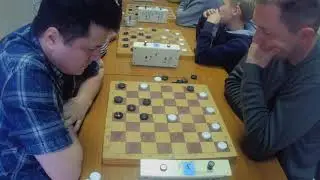Как выиграть в шашки с помощью приема: Окружение? Запирание шашки. Яковлев - Дальмурзаев  | 