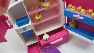 Unboxing Shopkins So Cool Fridge and Shopkins 12 Pack