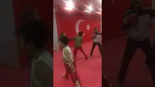 zeynep serra akyüz