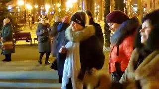 Девочка лето Танцы в парке Горького Январь 2022