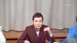 При ельципутах Россия нищает и вымирает, а богатые богатеют.  Улумбекова в госдуме 19.04.21г.