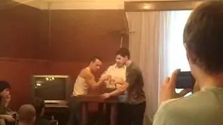armwrestling in DAV pt2