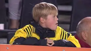 The Yellow Army is back!