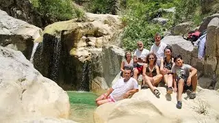 Φυσικές πισίνες Βόθνες. Εκεί Που Το Νερό Αναβλύζει Από Τα Σπλάχνα Της φύσης