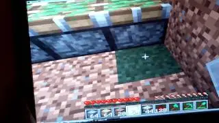 minecraft : how to make a piston lava bridge