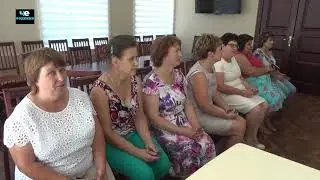 Вручение удостоверений ветеранам труда