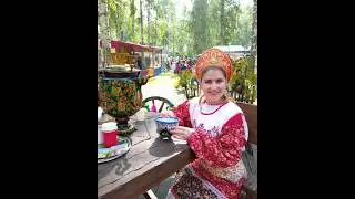 С днём России.С праздником!