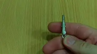 Metal "crocodile" clip for multimeter leads