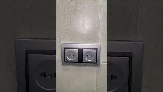 How to measure the voltage in the socket? 