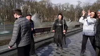 КАРПАТЫ!🌿🌸/ТАНЦЫ У ФОНТАНА В САДУ ШЕВЧЕНКО ХАРЬКОВ АПРЕЛЬ 2021