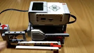 LEGO EV3 - Find the Correct angle (student game)