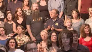 Flash Chorus sings 